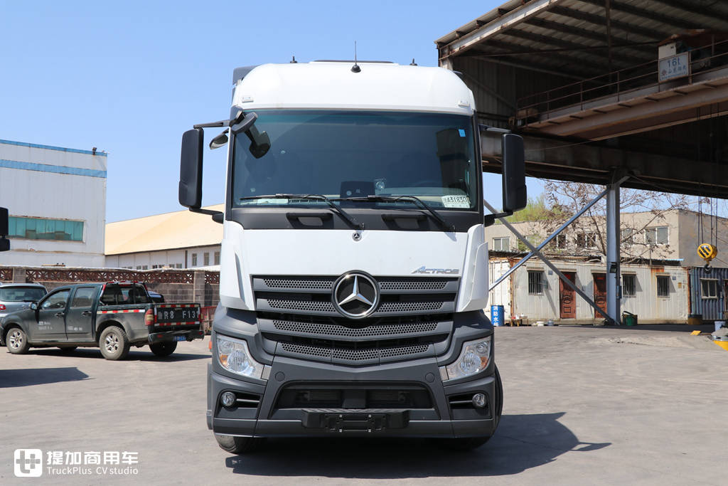 这款奔驰4X2牵引车,大客户价能降到50万左右,性价比真高 - 第3张 - 提加商用车网 这款奔驰4X2牵引车,大客户价能降到50万左右,性价比真高 - 第3张