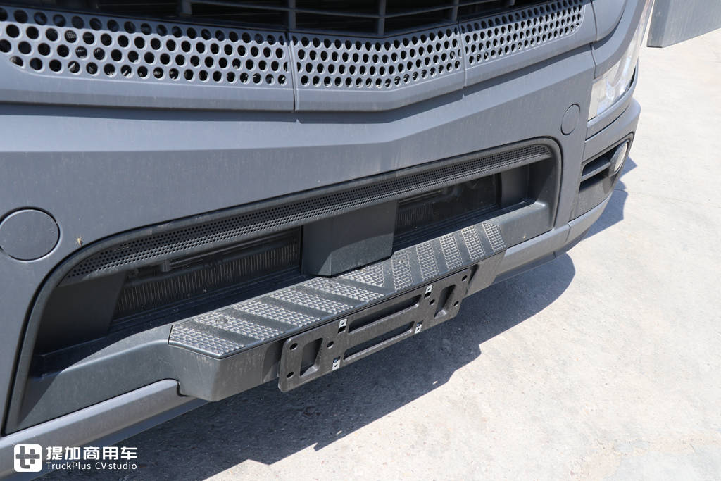 这款奔驰4X2牵引车,大客户价能降到50万左右,性价比真高 - 第11张 - 提加商用车网 这款奔驰4X2牵引车,大客户价能降到50万左右,性价比真高 - 第11张