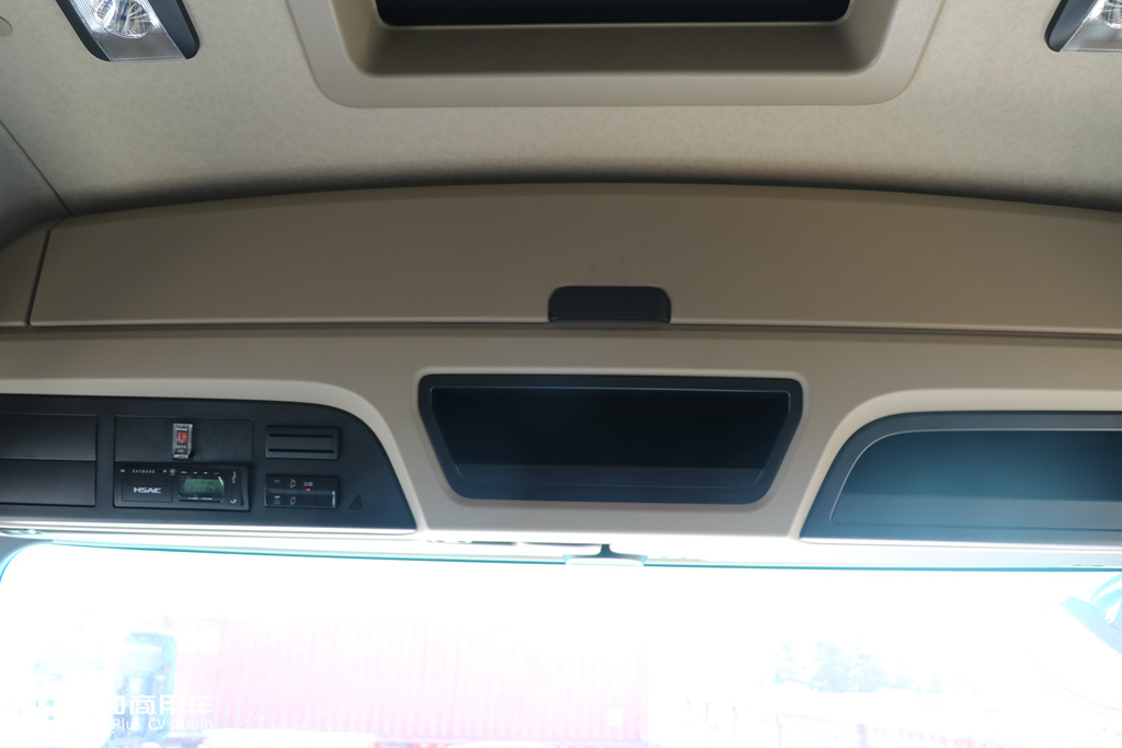 这款奔驰4X2牵引车,大客户价能降到50万左右,性价比真高 - 第22张 - 提加商用车网 这款奔驰4X2牵引车,大客户价能降到50万左右,性价比真高 - 第22张