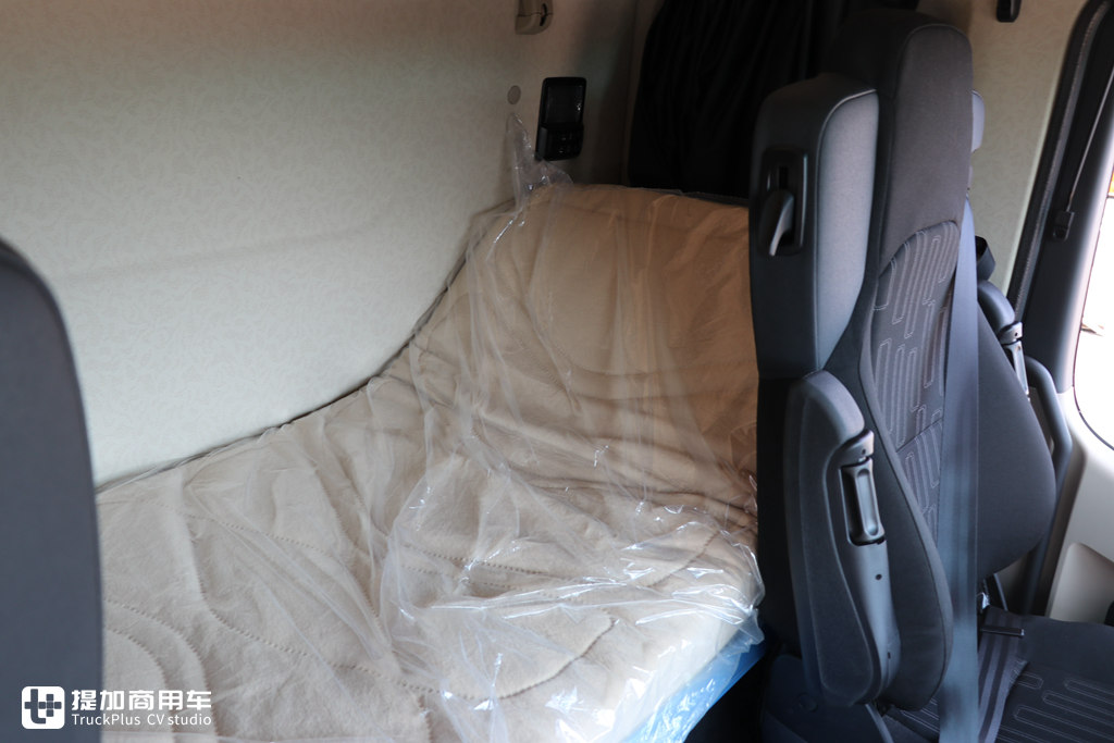 这款奔驰4X2牵引车,大客户价能降到50万左右,性价比真高 - 第23张 - 提加商用车网 这款奔驰4X2牵引车,大客户价能降到50万左右,性价比真高 - 第23张