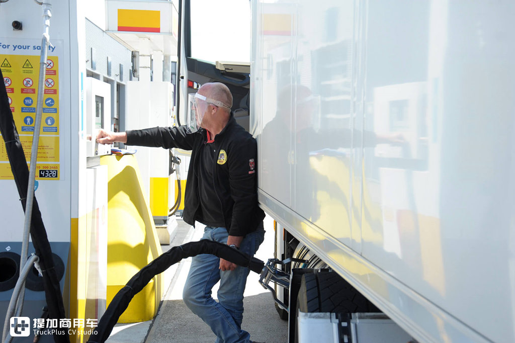 沃尔沃和斯堪尼亚天然气卡车,哪个更好用?听听欧洲物流企业怎么说 - 第15张 - 提加商用车网 沃尔沃和斯堪尼亚天然气卡车,哪个更好用?听听欧洲物流企业怎么说 - 第15张