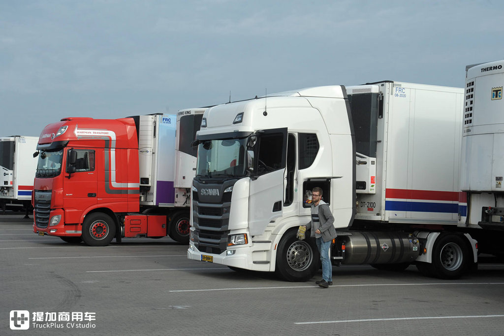 沃尔沃和斯堪尼亚天然气卡车,哪个更好用?听听欧洲物流企业怎么说 - 第16张 - 提加商用车网 沃尔沃和斯堪尼亚天然气卡车,哪个更好用?听听欧洲物流企业怎么说 - 第16张