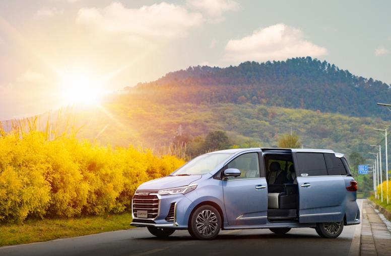 引领MPV定制化新风潮,上汽大通MAXUS MPV家族之夜震撼开启 - 第5张 - 提加商用车网 引领MPV定制化新风潮,上汽大通MAXUS MPV家族之夜震撼开启 - 第5张