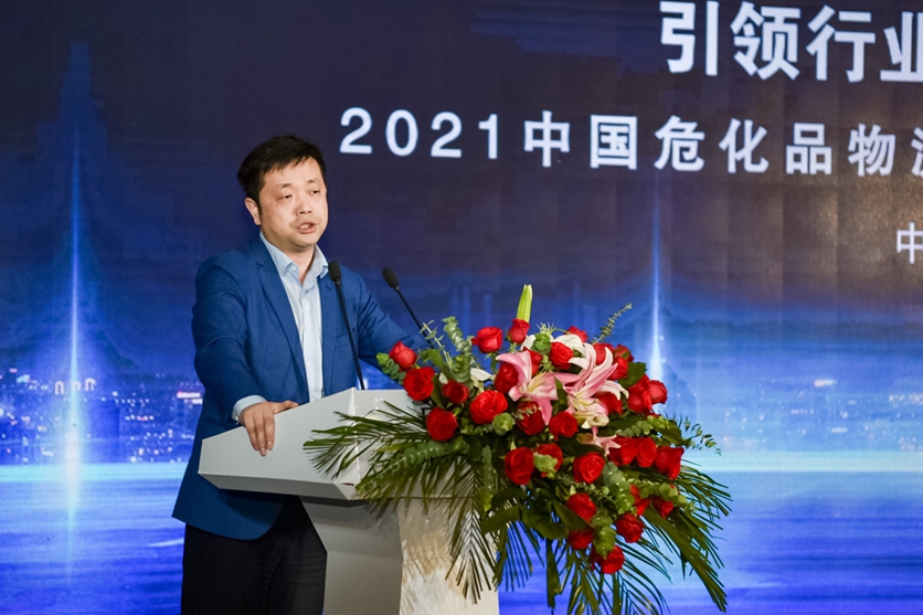 欧曼国六自动挡安全之星逐鹿中原 - 第3张 - 提加商用车网 欧曼国六自动挡安全之星逐鹿中原 - 第3张