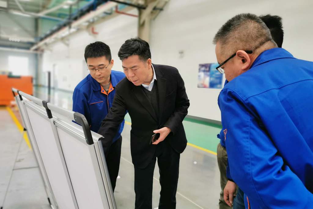 严鉴铂董事长深入法士特智能制动公司调研 - 第1张 - 提加商用车网 严鉴铂董事长深入法士特智能制动公司调研 - 第1张