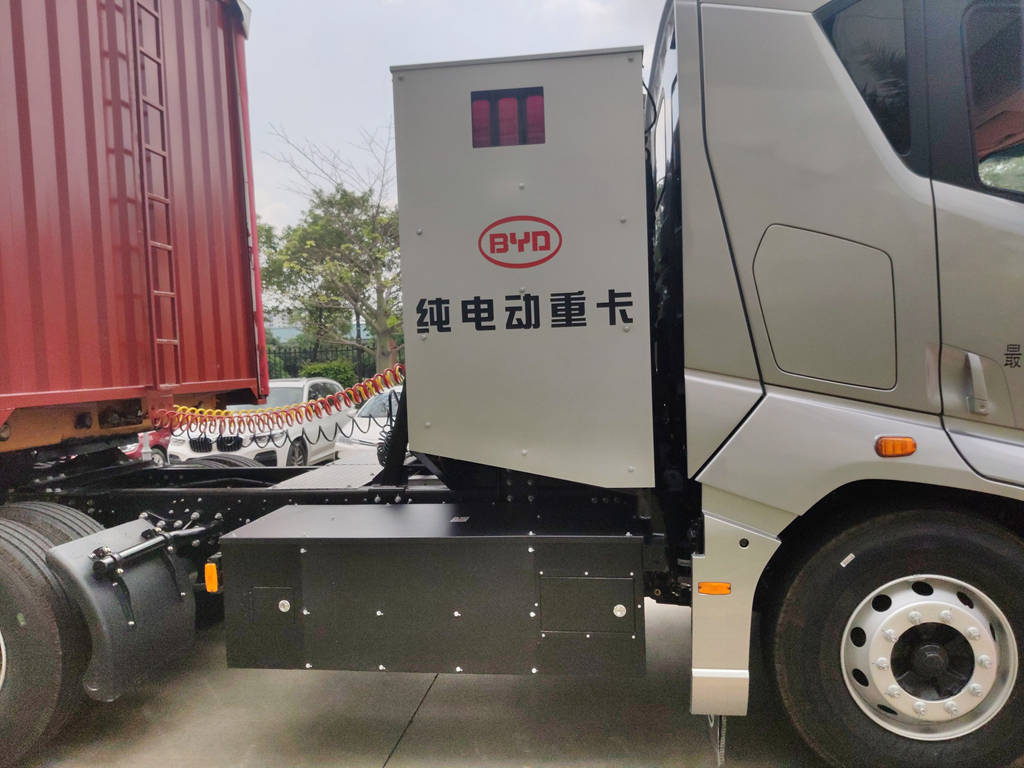 正式投运百威!比亚迪纯电动重卡再领绿色物流风潮 - 第4张 - 提加商用车网 正式投运百威!比亚迪纯电动重卡再领绿色物流风潮 - 第4张