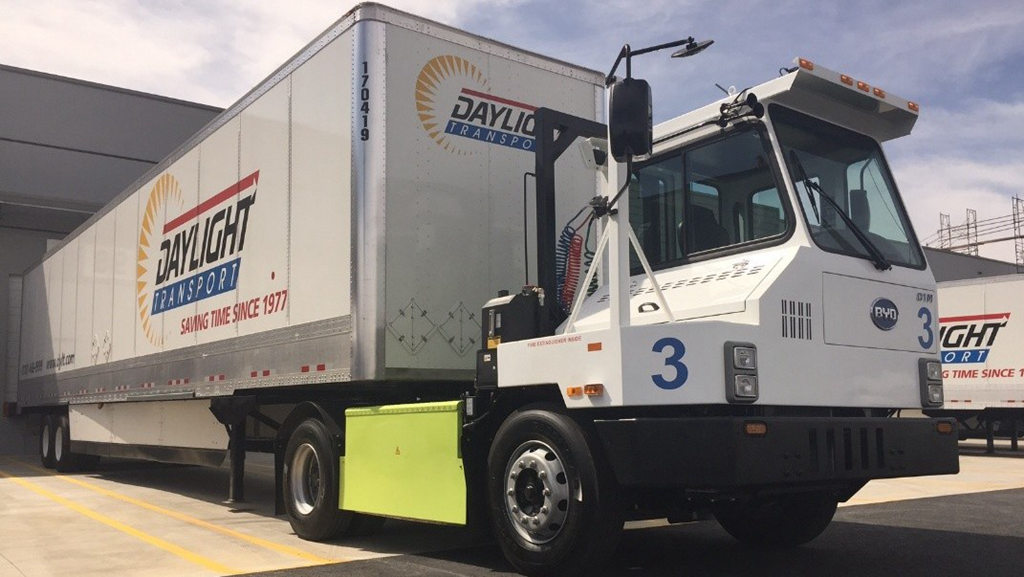 正式投运百威!比亚迪纯电动重卡再领绿色物流风潮 - 第12张 - 提加商用车网 正式投运百威!比亚迪纯电动重卡再领绿色物流风潮 - 第12张