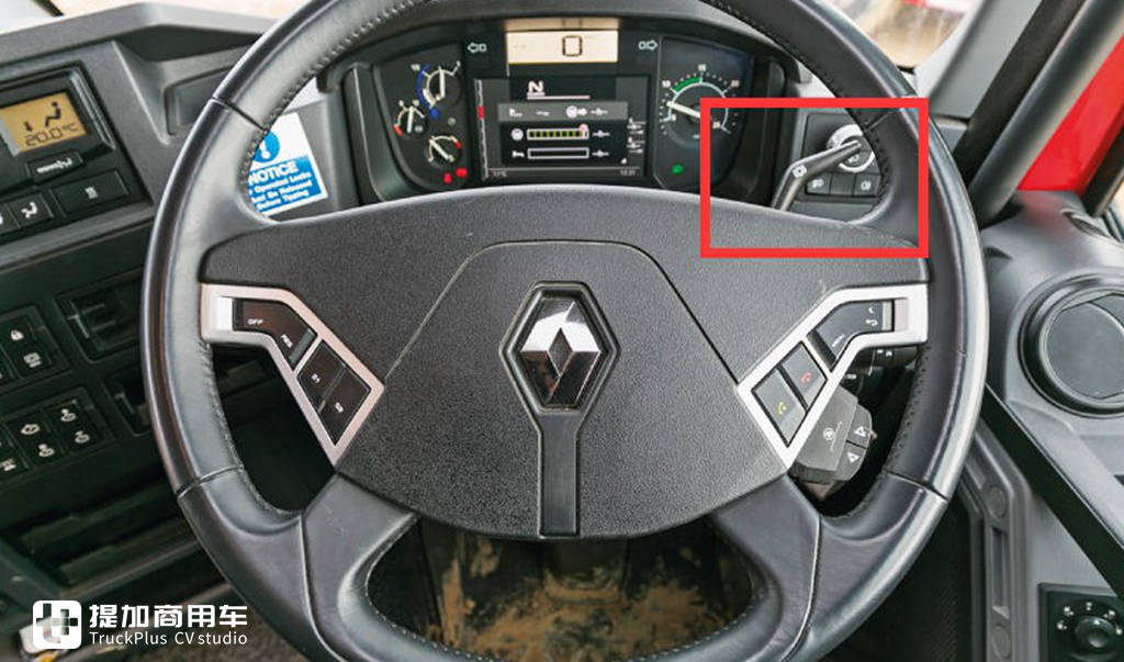 带您见识下工地的雷诺C系8X4自卸车,车辆配置确实高端,只能装22吨货有点浪费 - 第9张 - 提加商用车网 带您见识下工地的雷诺C系8X4自卸车,车辆配置确实高端,只能装22吨货有点浪费 - 第9张