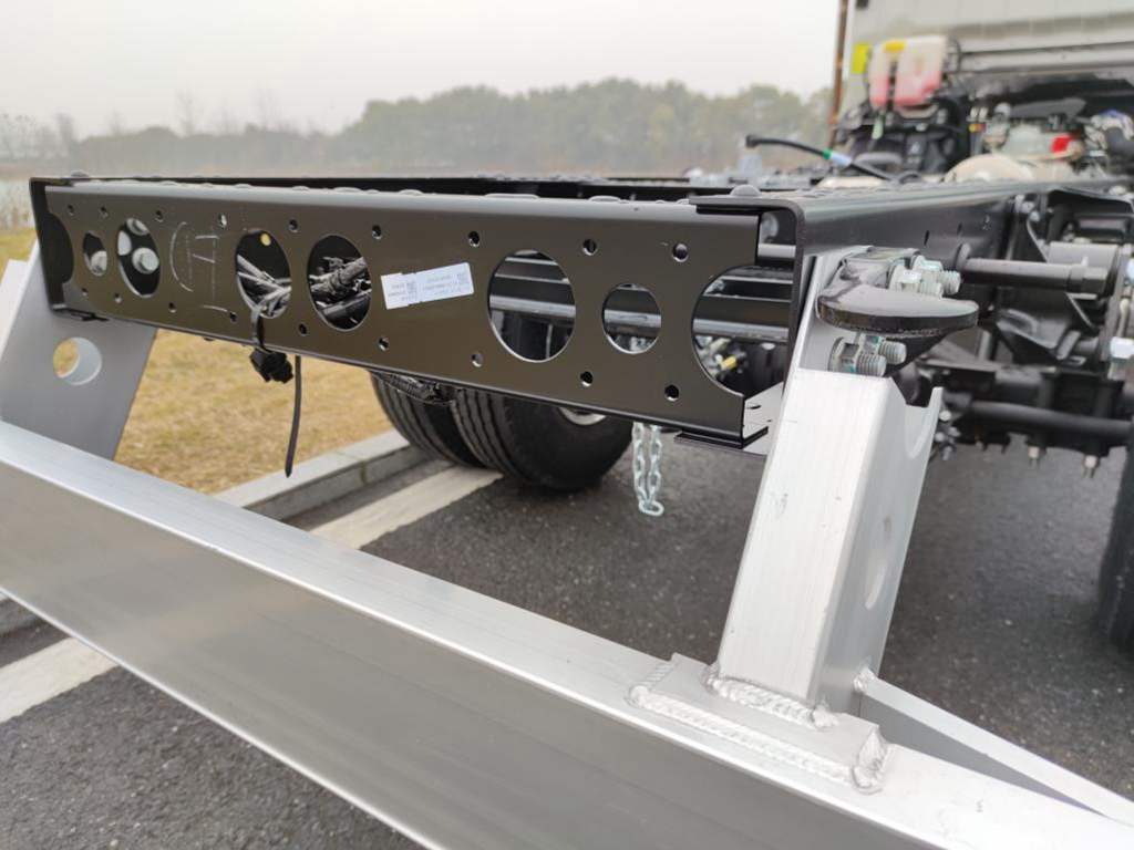 创业十年江淮相伴 买车就认骏铃这个牌子 - 第4张 - 提加商用车网 创业十年江淮相伴 买车就认骏铃这个牌子 - 第4张