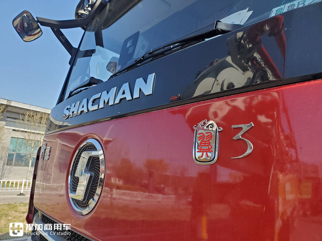 办齐上路25万左右,陕汽轩德翼3单驱牵引车,啥配置性价比这么高? - 第4张 - 提加商用车网 办齐上路25万左右,陕汽轩德翼3单驱牵引车,啥配置性价比这么高? - 第4张