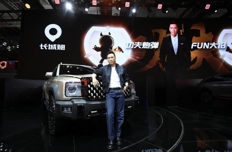 甄子丹携手陆上最强长城皮卡航母战队 燃爆2021上海车展 - 第1张 - 提加商用车网 甄子丹携手陆上最强长城皮卡航母战队 燃爆2021上海车展 - 第1张