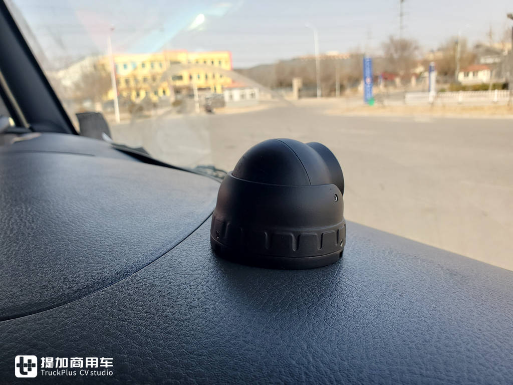 非常少见的豪沃T7前四后八自卸车实拍,车主说50多万买的,都有啥配置? - 第15张 - 提加商用车网 非常少见的豪沃T7前四后八自卸车实拍,车主说50多万买的,都有啥配置? - 第15张