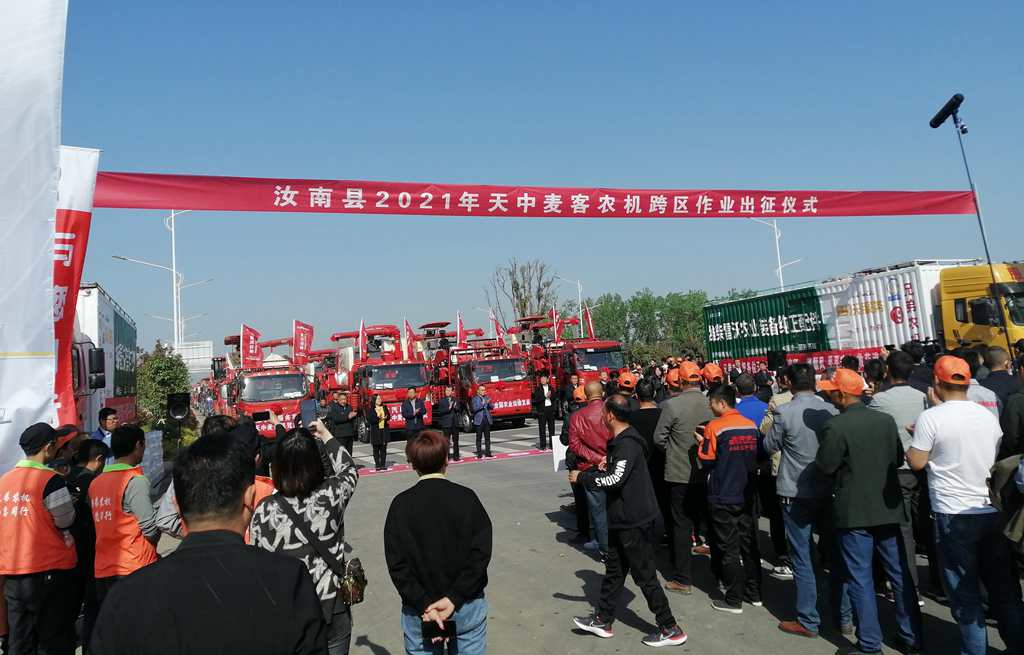 麦收正忙颗粒归仓,江淮轻卡保障民生,助力“跨区机收大会战” - 第1张 - 提加商用车网 麦收正忙颗粒归仓,江淮轻卡保障民生,助力“跨区机收大会战” - 第1张