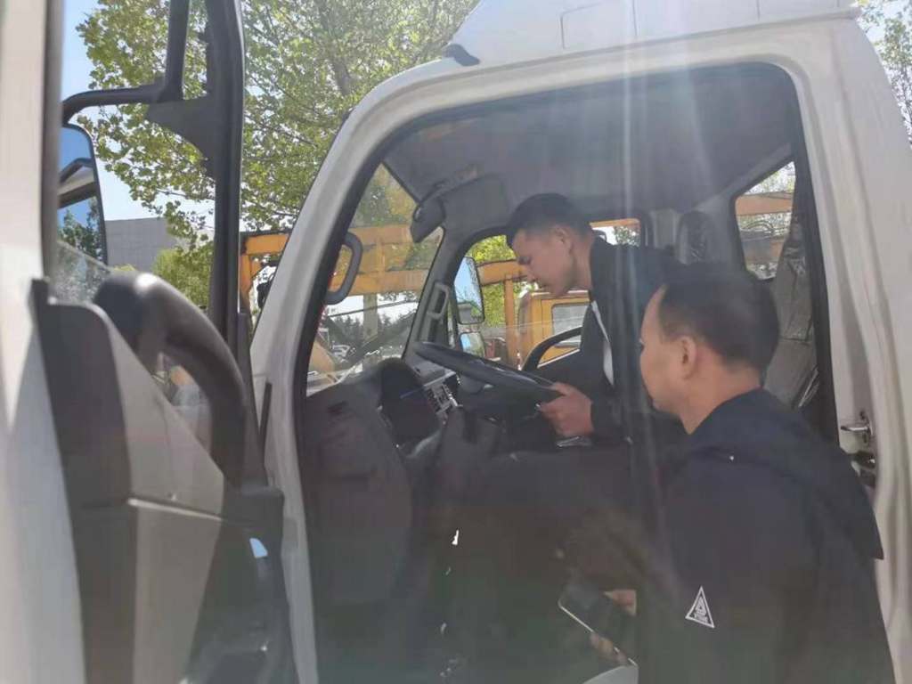 532d77a0394d4d67596bfe2e5eef8c2