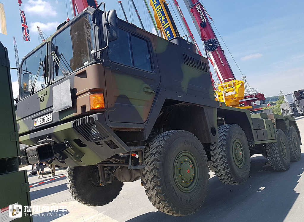 利勃海尔向公众展出G-BKF装甲救援起重机,再带您好好看看这款战地“机甲怪兽” - 第21张 - 提加商用车网 利勃海尔向公众展出G-BKF装甲救援起重机,再带您好好看看这款战地“机甲怪兽” - 第21张