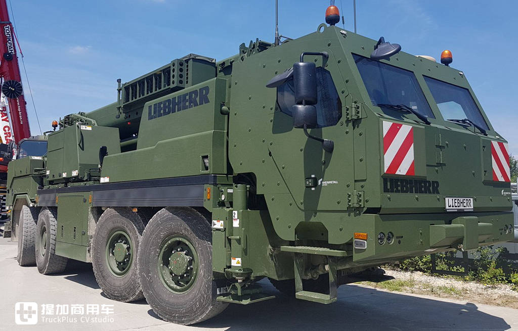 利勃海尔向公众展出G-BKF装甲救援起重机,再带您好好看看这款战地“机甲怪兽” - 第30张 - 提加商用车网 利勃海尔向公众展出G-BKF装甲救援起重机,再带您好好看看这款战地“机甲怪兽” - 第30张