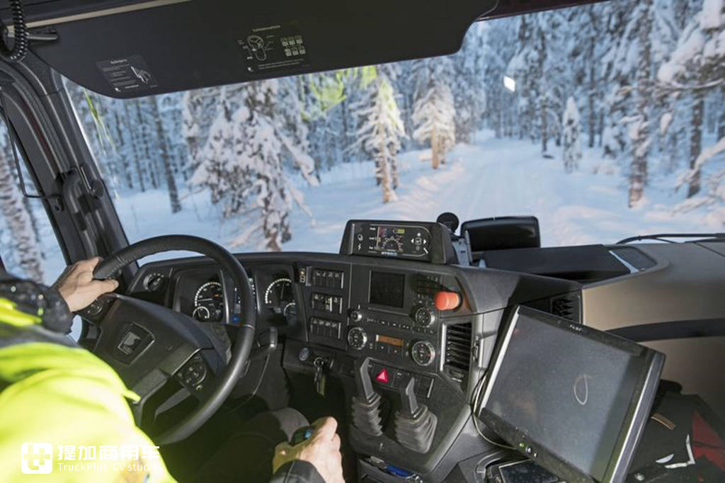 sisu, hybrid, lkw, finnland, roter lkw