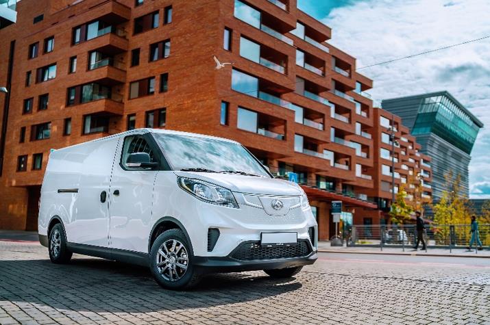 12.88万元起售,2021款上汽大通MAXUS EV30震撼上市,引领城市物流新风潮 - 第4张 - 提加商用车网 12.88万元起售,2021款上汽大通MAXUS EV30震撼上市,引领城市物流新风潮 - 第4张