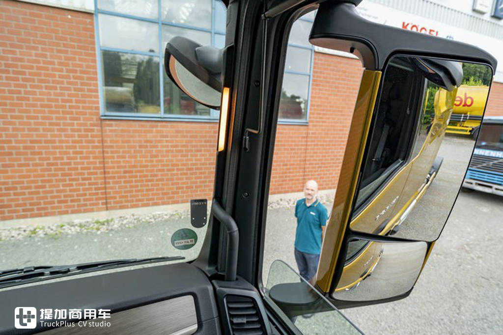 新一代曼恩TGX国内路演开始了,这车怎么样?欧洲媒体超详细评测告诉您 - 第11张 - 提加商用车网 新一代曼恩TGX国内路演开始了,这车怎么样?欧洲媒体超详细评测告诉您 - 第11张