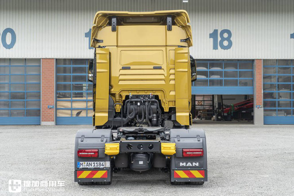 新一代曼恩TGX国内路演开始了,这车怎么样?欧洲媒体超详细评测告诉您 - 第17张 - 提加商用车网 新一代曼恩TGX国内路演开始了,这车怎么样?欧洲媒体超详细评测告诉您 - 第17张