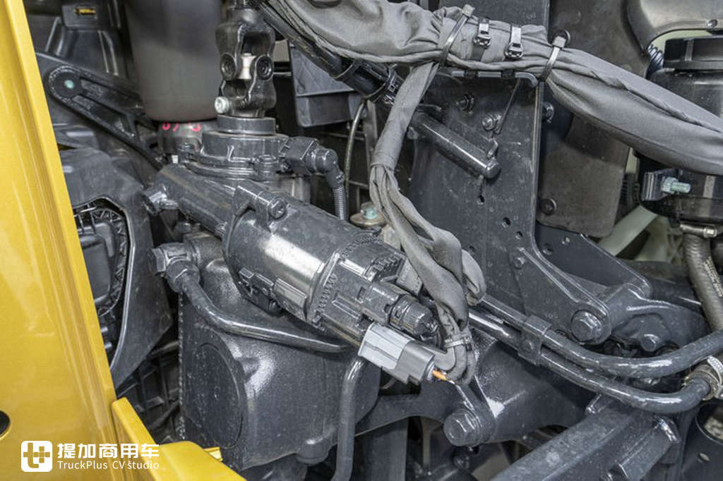 新一代曼恩TGX国内路演开始了,这车怎么样?欧洲媒体超详细评测告诉您 - 第23张 - 提加商用车网 新一代曼恩TGX国内路演开始了,这车怎么样?欧洲媒体超详细评测告诉您 - 第23张