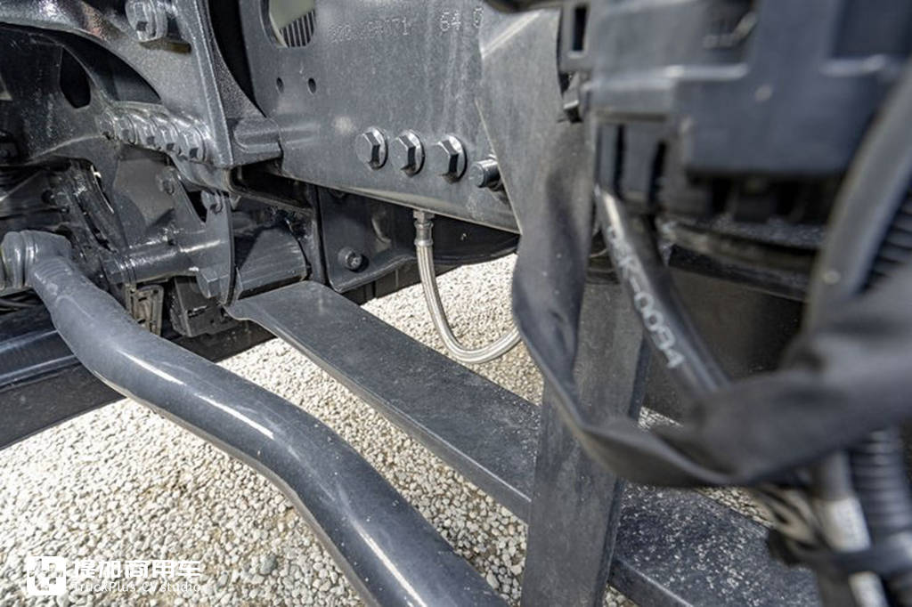 新一代曼恩TGX国内路演开始了,这车怎么样?欧洲媒体超详细评测告诉您 - 第24张 - 提加商用车网 新一代曼恩TGX国内路演开始了,这车怎么样?欧洲媒体超详细评测告诉您 - 第24张