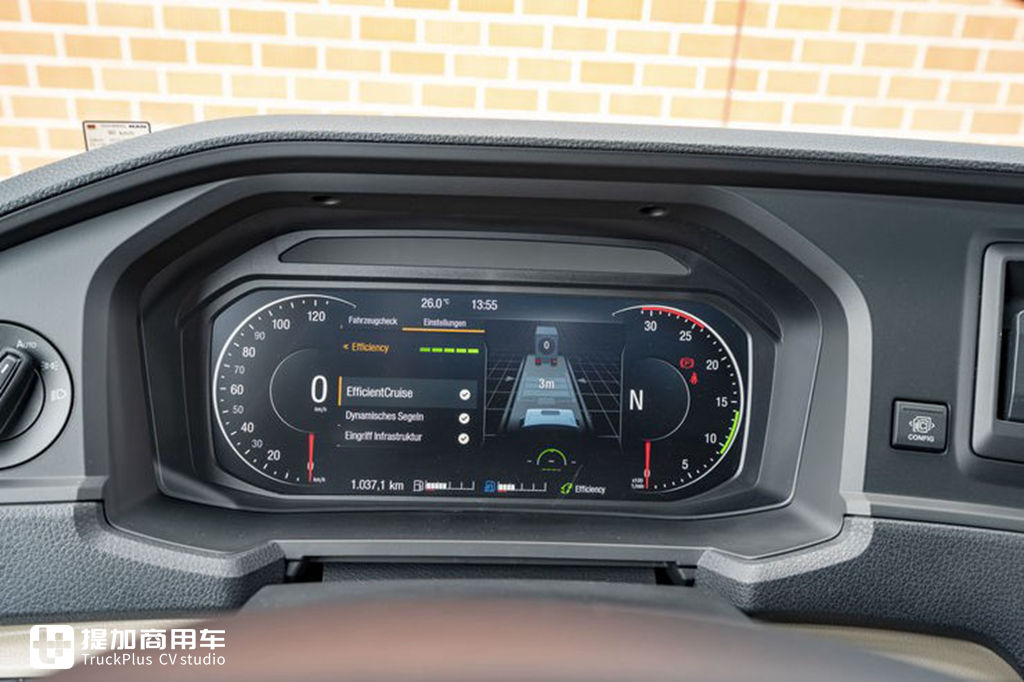 新一代曼恩TGX国内路演开始了,这车怎么样?欧洲媒体超详细评测告诉您 - 第31张 - 提加商用车网 新一代曼恩TGX国内路演开始了,这车怎么样?欧洲媒体超详细评测告诉您 - 第31张