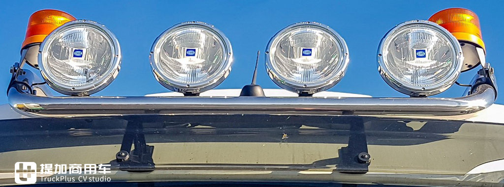 大件运输卡车一般都什么配置?这辆4轴625马力的奔驰Arocs告诉您 - 第33张 - 提加商用车网 大件运输卡车一般都什么配置?这辆4轴625马力的奔驰Arocs告诉您 - 第33张