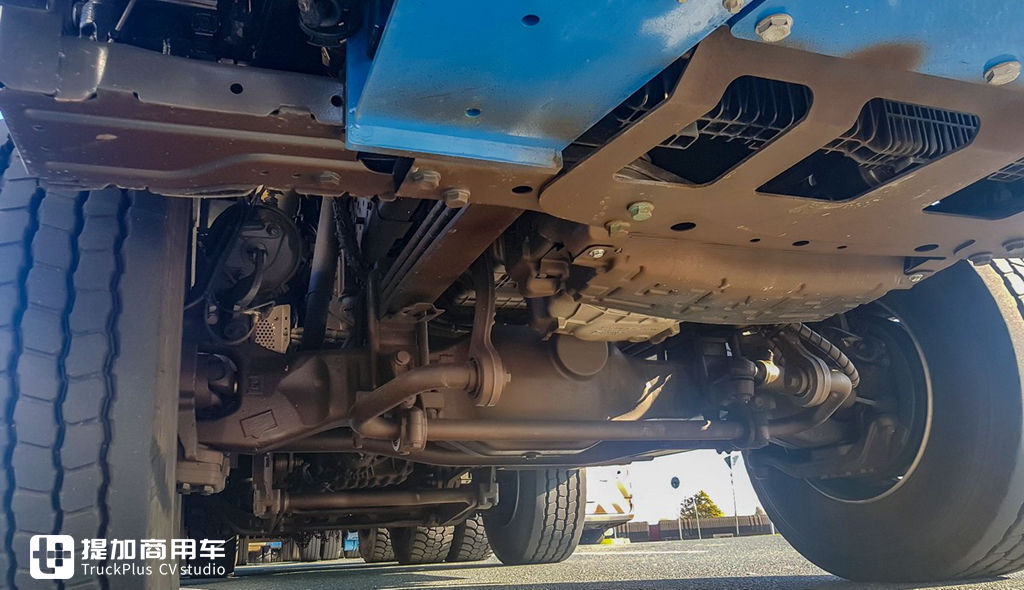 大件运输卡车一般都什么配置?这辆4轴625马力的奔驰Arocs告诉您 - 第29张 - 提加商用车网 大件运输卡车一般都什么配置?这辆4轴625马力的奔驰Arocs告诉您 - 第29张