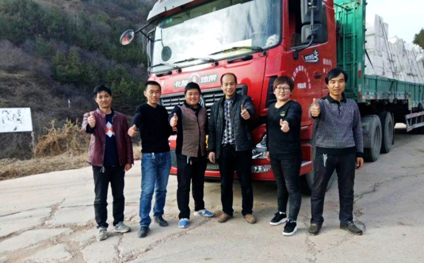 在他们的努力下,中国公路货运底层劳动者的从业环境是如何得到改善的 - 第2张 - 提加商用车网 在他们的努力下,中国公路货运底层劳动者的从业环境是如何得到改善的 - 第2张