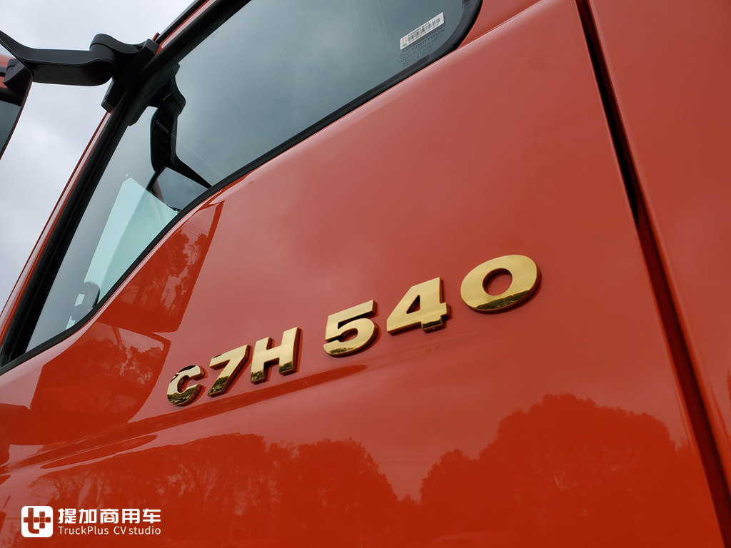 重汽产的准大件运输牵引车,这款汕德卡除了能重载,车辆舒适性也不错 - 第17张 - 提加商用车网 重汽产的准大件运输牵引车,这款汕德卡除了能重载,车辆舒适性也不错 - 第17张