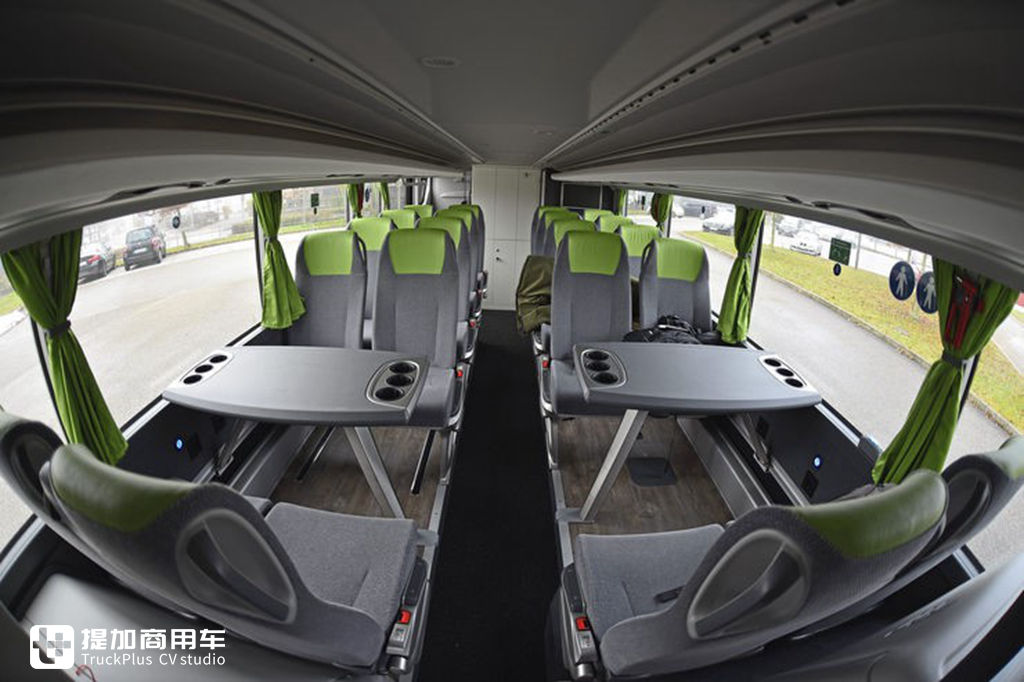 优化空调系统,迎战疫情打击,赛特拉更新旗下S531DT豪华大巴 - 第13张 - 提加商用车网 优化空调系统,迎战疫情打击,赛特拉更新旗下S531DT豪华大巴 - 第13张