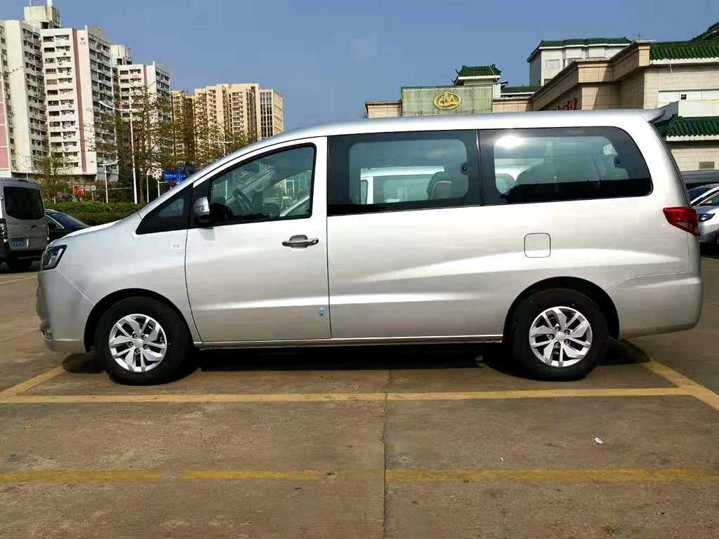 2021款瑞风M4如何做到有里有面儿,对此设计师小余有话要说 - 第5张 - 提加商用车网 2021款瑞风M4如何做到有里有面儿,对此设计师小余有话要说 - 第5张