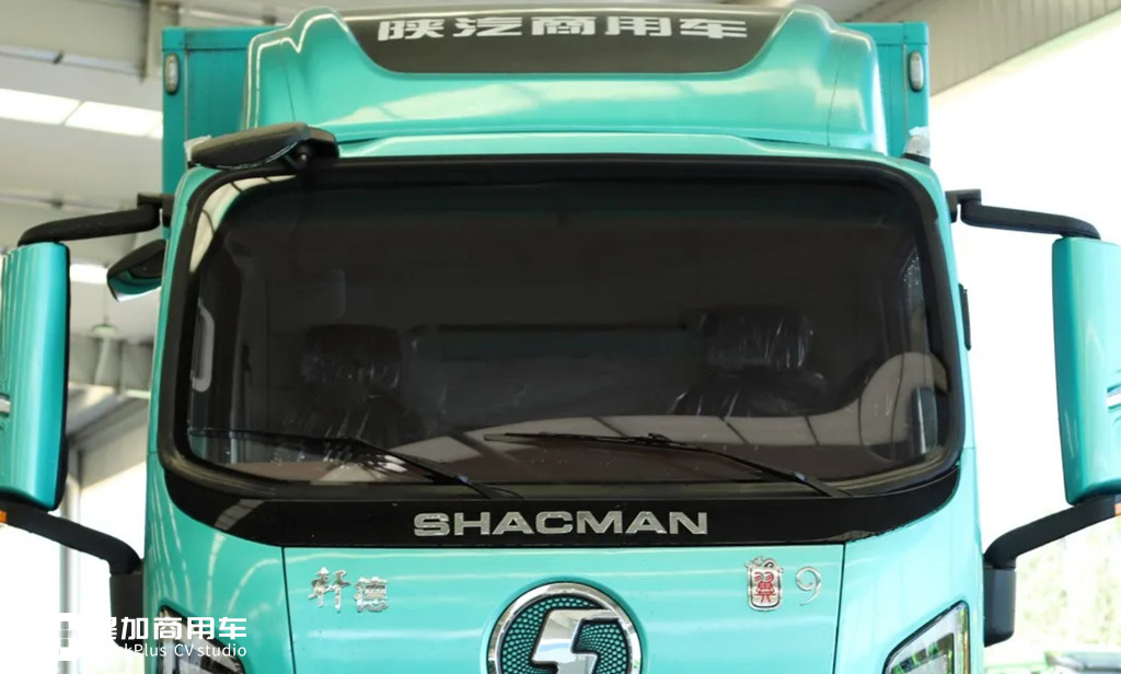 陕汽自己打造的合规蓝牌轻卡，全新轩德翼9，这外观内饰真不错 - 第3张