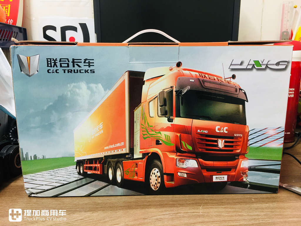 联合卡车U系LNG牵引车模型实拍,官方经常降价,还是很值得入手的 - 第37张 - 提加商用车网 联合卡车U系LNG牵引车模型实拍,官方经常降价,还是很值得入手的 - 第37张