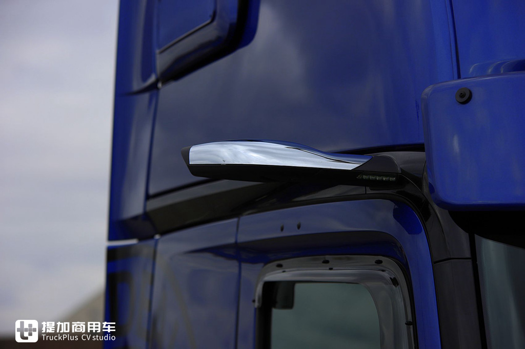 BIGTruck评测7大欧卡旗舰车型驾驶室舒适性,先带您看看斯、沃、奔、曼谁最强! - 第7张 - 提加商用车网 BIGTruck评测7大欧卡旗舰车型驾驶室舒适性,先带您看看斯、沃、奔、曼谁最强! - 第7张