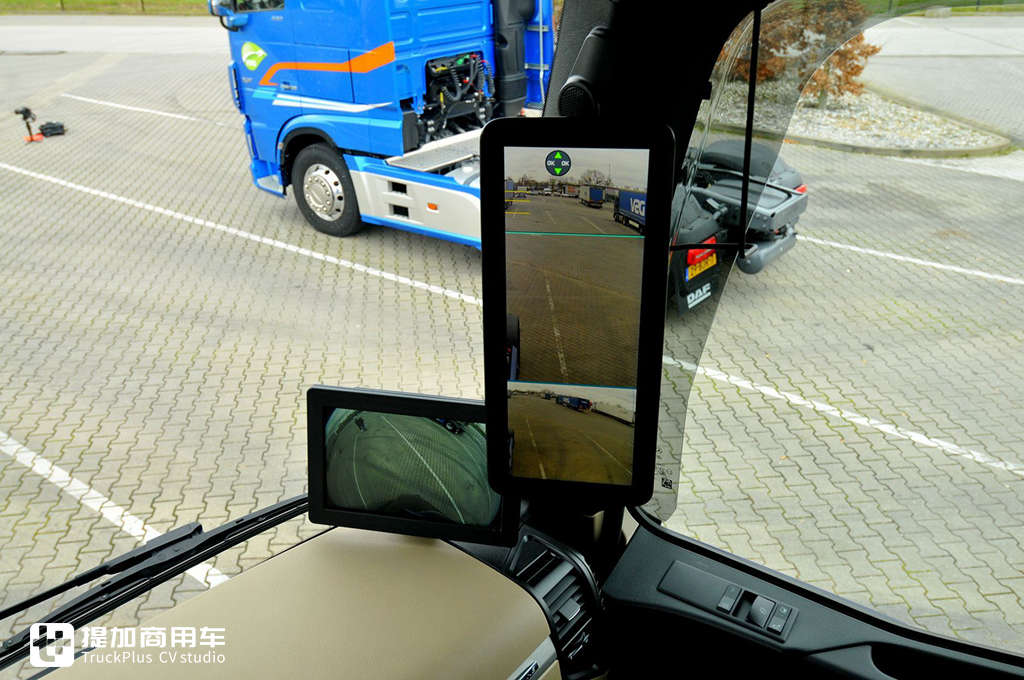 BIGTruck评测7大欧卡旗舰车型驾驶室舒适性,先带您看看斯、沃、奔、曼谁最强! - 第12张 - 提加商用车网 BIGTruck评测7大欧卡旗舰车型驾驶室舒适性,先带您看看斯、沃、奔、曼谁最强! - 第12张