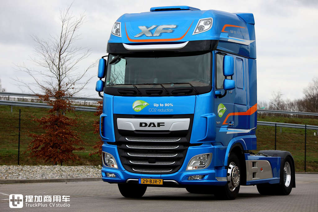 依维柯、达夫、雷诺三强PK,BIGtruck旗舰卡车驾驶室舒适性评测下篇 - 第3张 - 提加商用车网 依维柯、达夫、雷诺三强PK,BIGtruck旗舰卡车驾驶室舒适性评测下篇 - 第3张