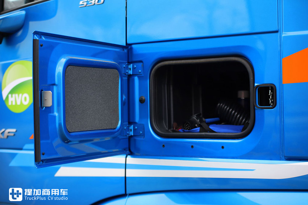 依维柯、达夫、雷诺三强PK,BIGtruck旗舰卡车驾驶室舒适性评测下篇 - 第12张 - 提加商用车网 依维柯、达夫、雷诺三强PK,BIGtruck旗舰卡车驾驶室舒适性评测下篇 - 第12张