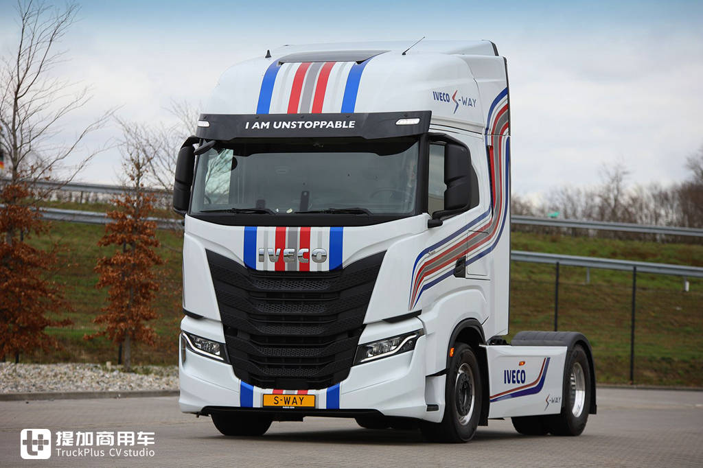 依维柯、达夫、雷诺三强PK,BIGtruck旗舰卡车驾驶室舒适性评测下篇 - 第14张 - 提加商用车网 依维柯、达夫、雷诺三强PK,BIGtruck旗舰卡车驾驶室舒适性评测下篇 - 第14张