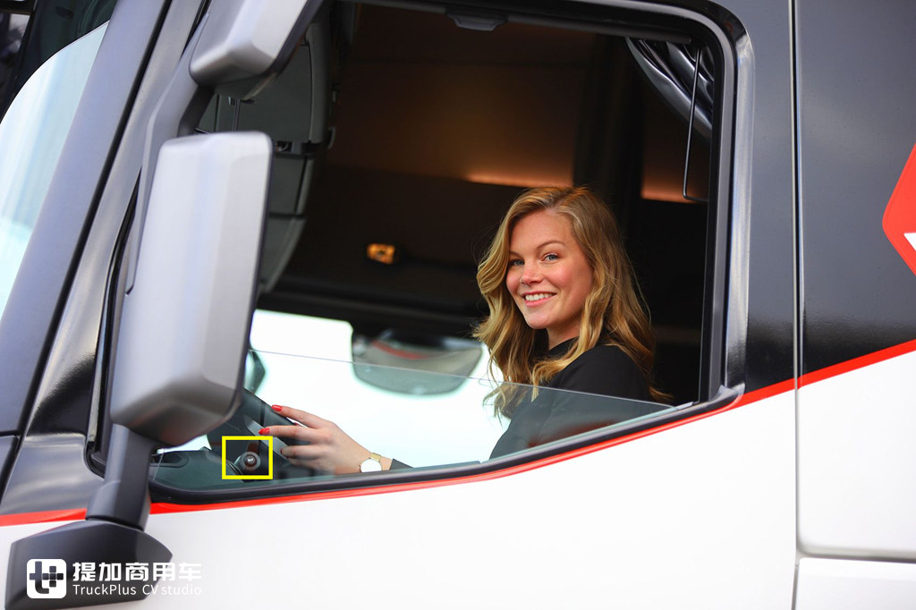 依维柯、达夫、雷诺三强PK,BIGtruck旗舰卡车驾驶室舒适性评测下篇 - 第31张 - 提加商用车网 依维柯、达夫、雷诺三强PK,BIGtruck旗舰卡车驾驶室舒适性评测下篇 - 第31张