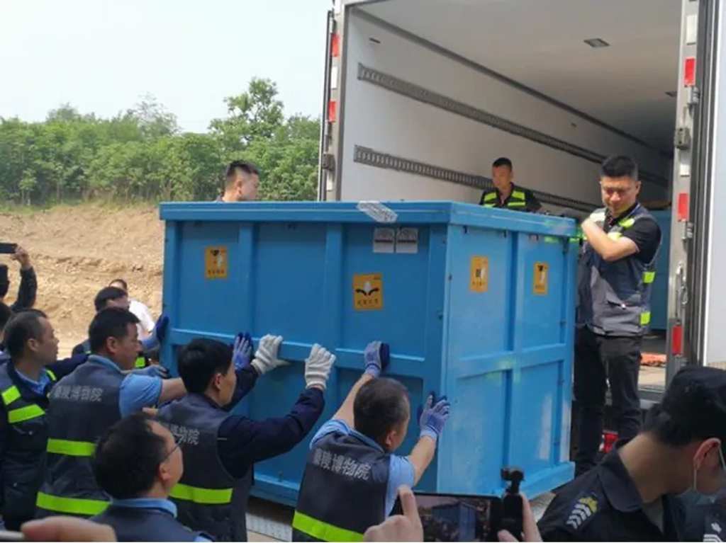 豪沃TX冷鲜锋助力秦岭二号铜车马乔迁“新居” - 第5张 - 提加商用车网 豪沃TX冷鲜锋助力秦岭二号铜车马乔迁“新居” - 第5张