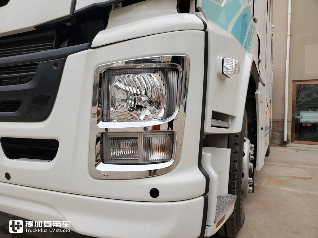 街拍庆铃五十铃“小巨咖”核酸检测车,400万造价到底有何配置? - 第5张 - 提加商用车网 街拍庆铃五十铃“小巨咖”核酸检测车,400万造价到底有何配置? - 第5张
