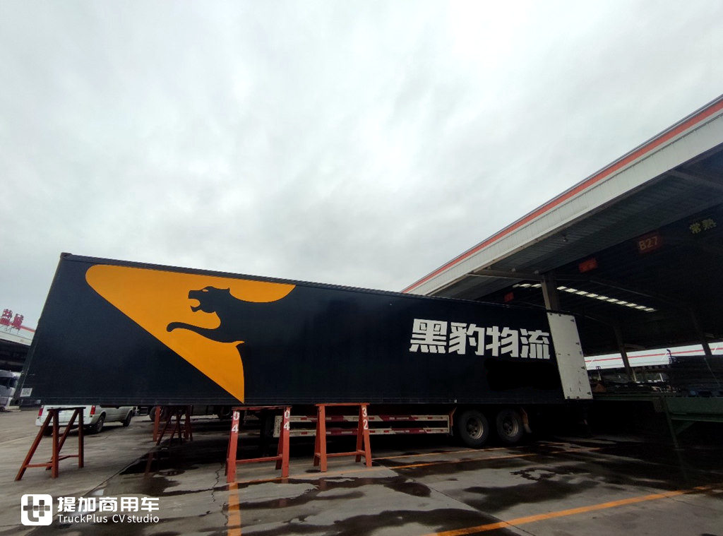 节油高效,驾驶员齐点赞,黑豹物流2年多购买26辆斯堪尼亚卡车 - 第2张 - 提加商用车网 节油高效,驾驶员齐点赞,黑豹物流2年多购买26辆斯堪尼亚卡车 - 第2张