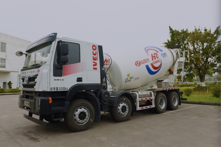 上汽红岩轻量化搅拌车,够“装”能“赚”! - 第1张 - 提加商用车网 上汽红岩轻量化搅拌车,够“装”能“赚”! - 第1张