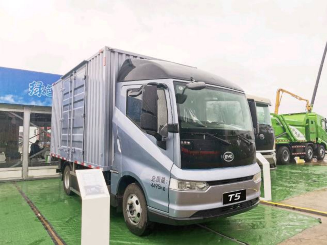 引领装备制造绿色升级  比亚迪商用车亮相2021长沙国际工程机械展 - 第7张 - 提加商用车网 引领装备制造绿色升级  比亚迪商用车亮相2021长沙国际工程机械展 - 第7张