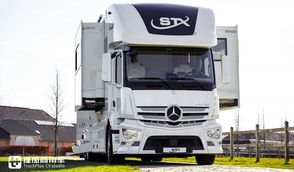 属于“人”和“马”的豪华房车,带您见识一辆奔驰Antos底盘打造的豪华运马车 - 第1张 - 提加商用车网 属于“人”和“马”的豪华房车,带您见识一辆奔驰Antos底盘打造的豪华运马车 - 第1张