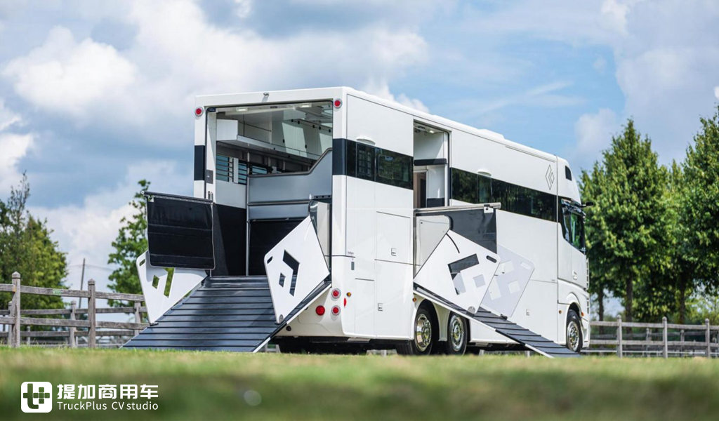 属于“人”和“马”的豪华房车,带您见识一辆奔驰Antos底盘打造的豪华运马车 - 第6张 - 提加商用车网 属于“人”和“马”的豪华房车,带您见识一辆奔驰Antos底盘打造的豪华运马车 - 第6张