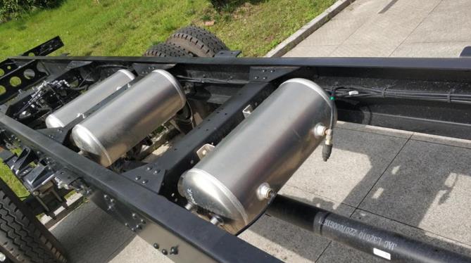 mini、Pro全都有 德沃斯大金牛新品抢先看 - 第5张 - 提加商用车网 mini、Pro全都有 德沃斯大金牛新品抢先看 - 第5张