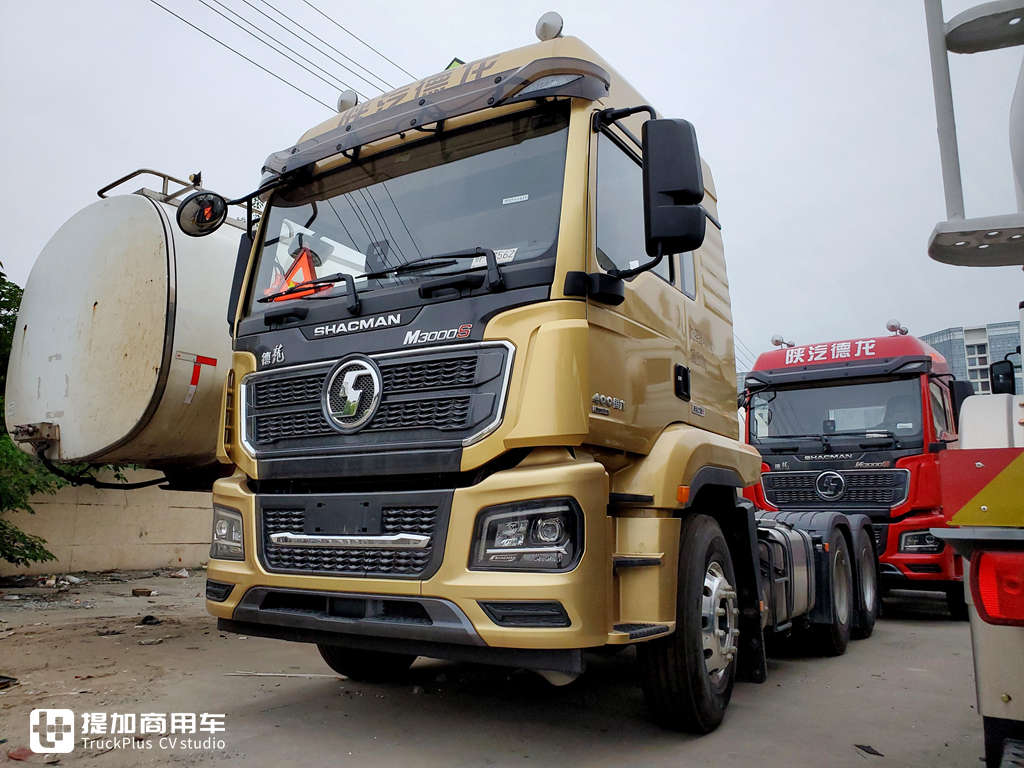 400马力潍柴,内饰升级的真实用,陕汽德龙M3000S危运之星国六牵引车实拍 - 第1张 - 提加商用车网 400马力潍柴,内饰升级的真实用,陕汽德龙M3000S危运之星国六牵引车实拍 - 第1张
